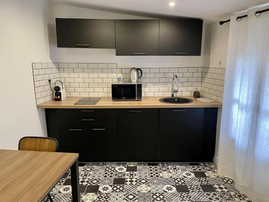 Le Moulin 2 - Appartement Arenes Romaines- Beziers Gare - Wifi- Tv Connecte Εξωτερικό φωτογραφία
