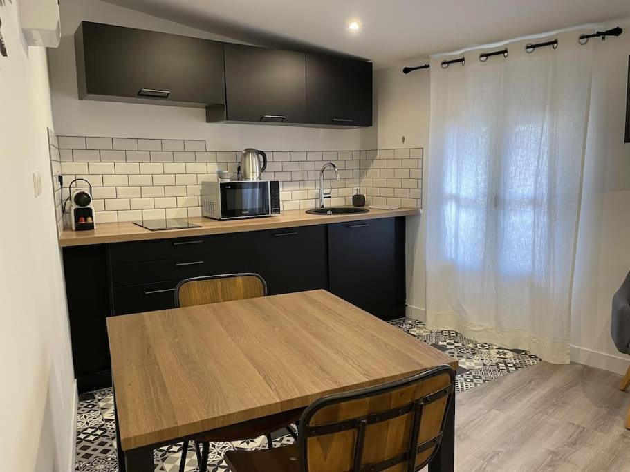 Le Moulin 2 - Appartement Arenes Romaines- Beziers Gare - Wifi- Tv Connecte Εξωτερικό φωτογραφία